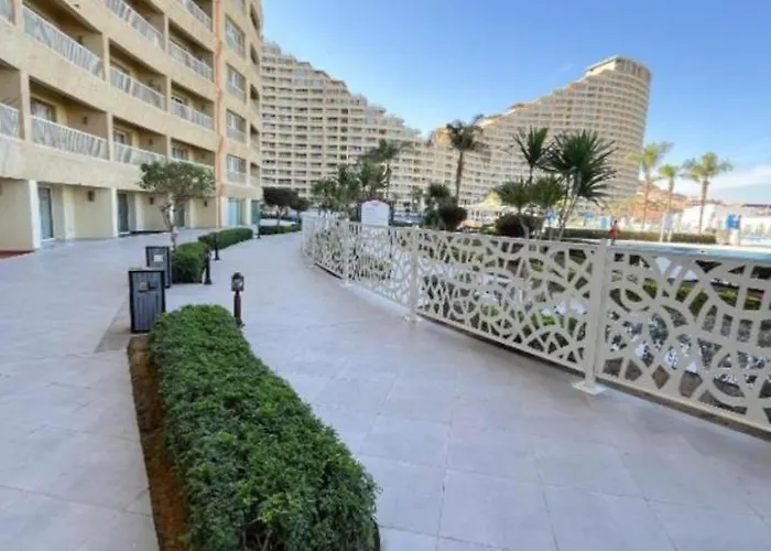 Private In Pyramids Porto Sokhna Apartment